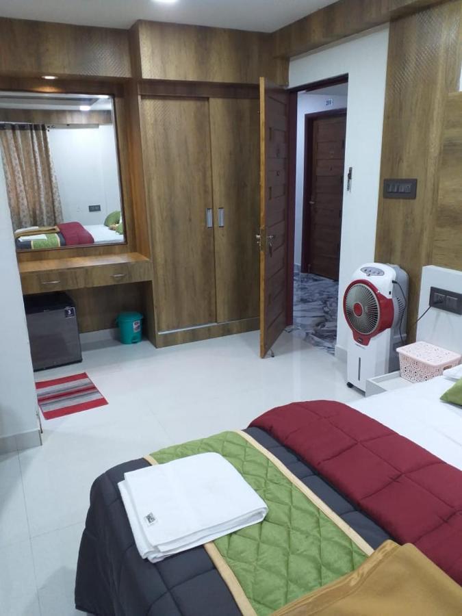 Grand Meridian Vinnamangalam エクステリア 写真