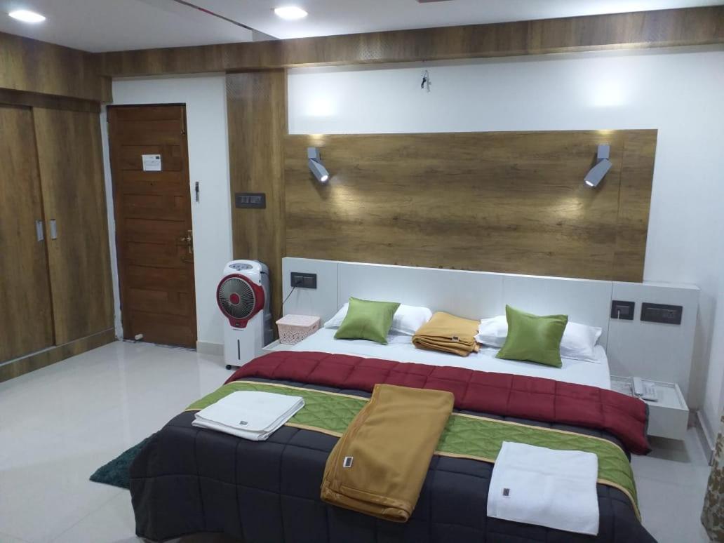 Grand Meridian Vinnamangalam エクステリア 写真