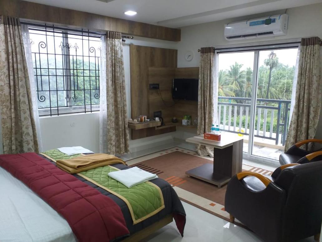 Grand Meridian Vinnamangalam エクステリア 写真