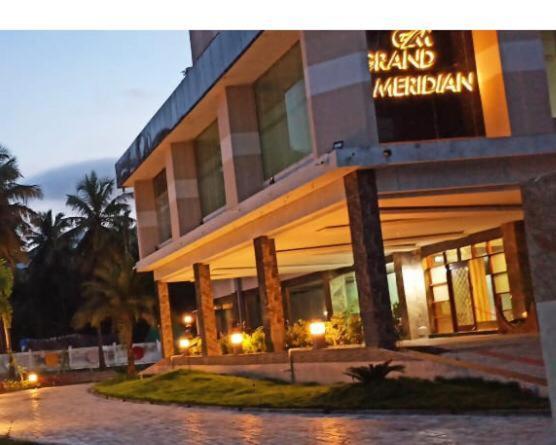 Grand Meridian Vinnamangalam エクステリア 写真