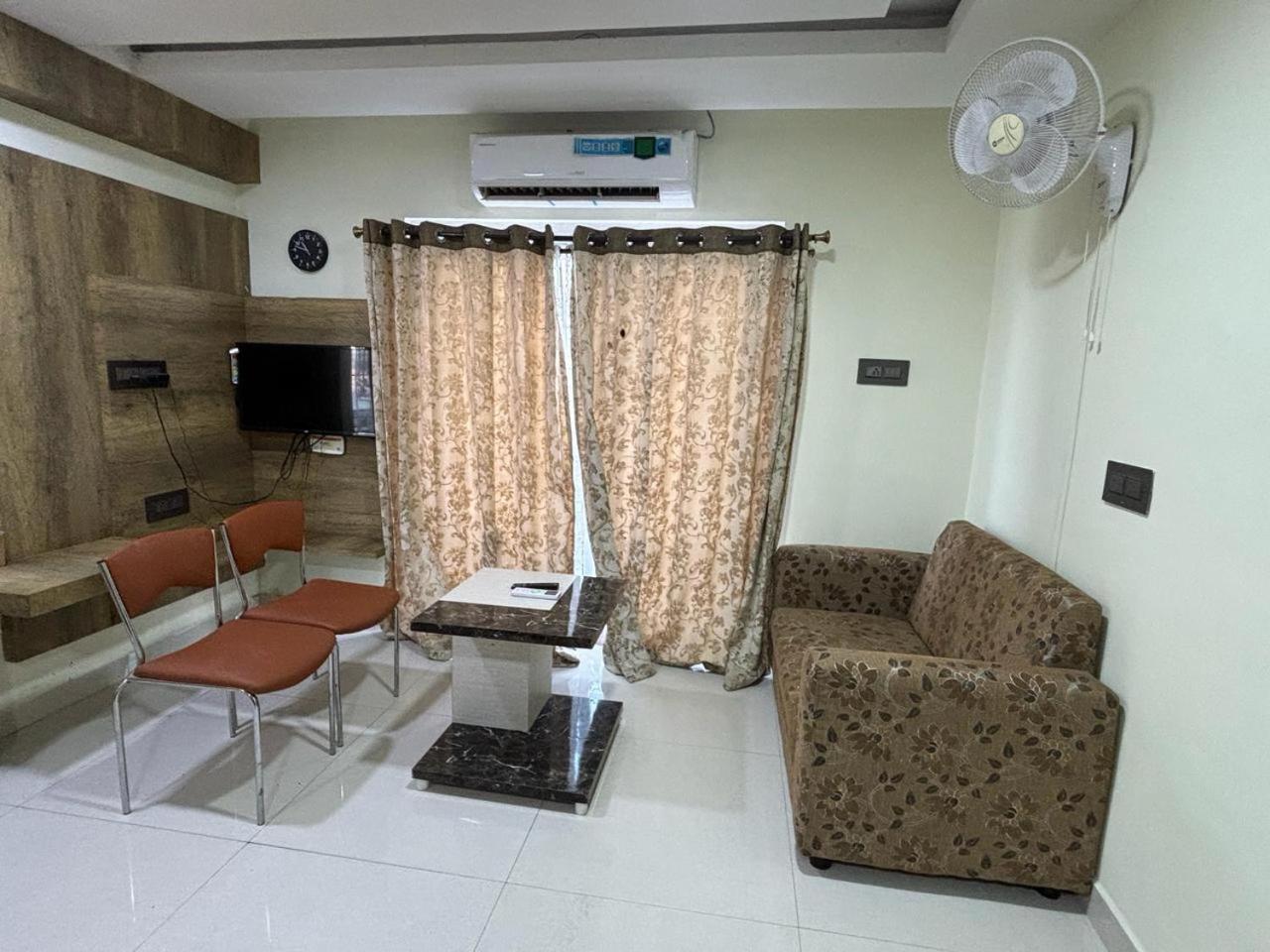Grand Meridian Vinnamangalam エクステリア 写真